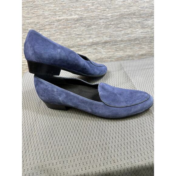 Munro Shoes - Munro Womens Size 10.5N Deep Blue Suede Slip On Loafer Flats USA
